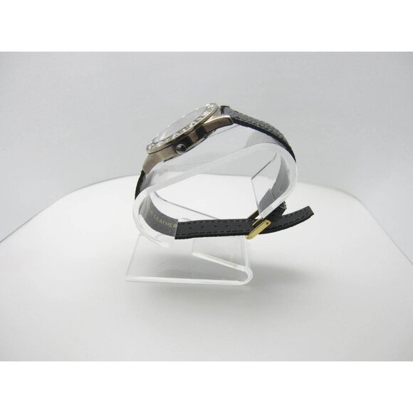 Women's Guess Water Resistant Analog 37mm Dial Crystals Watch (D237) - Picture 5 of 12